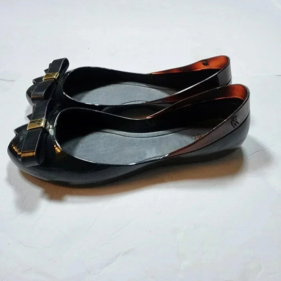 Melissa Black Tortoise Bow & Gold Detail Size 8 Peep Toe  Jelly PVC - Picture 7 of 9